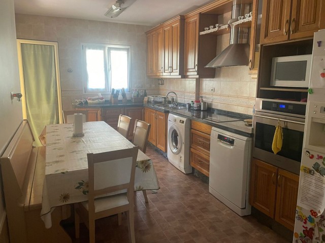 6 Makuuhuoneen Rivitalo Alhaurín de la Torre