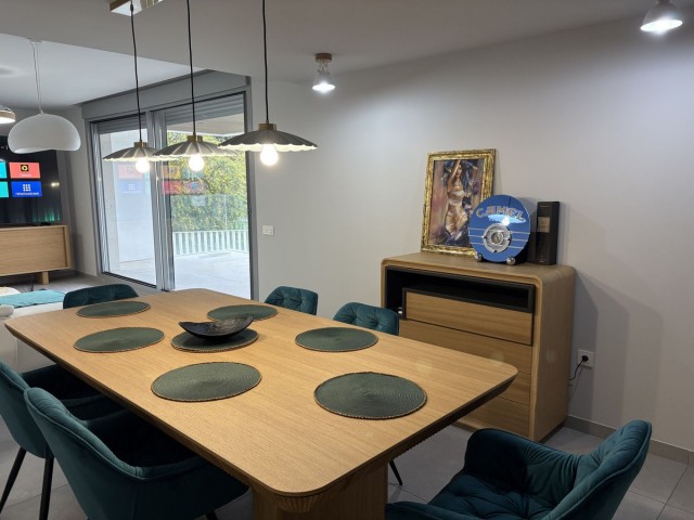 3 Schlafzimmer Apartment in Elviria