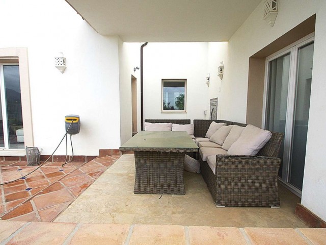 4 Makuuhuoneen Huvila Istán