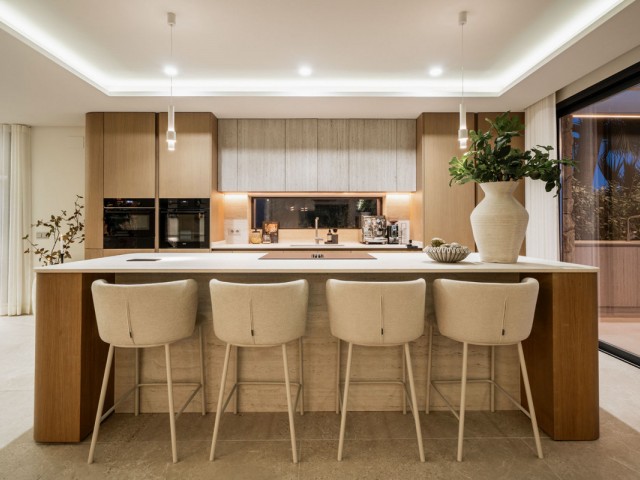 5 Bedrooms Villa in Nueva Andalucía