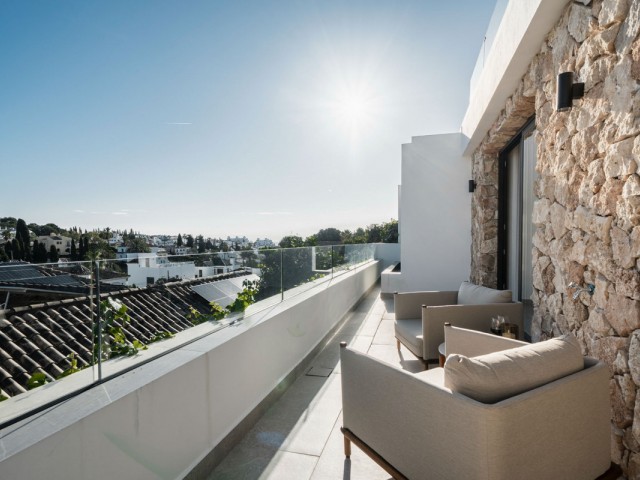 5 Bedrooms Villa in Nueva Andalucía