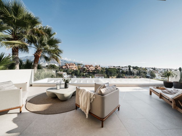 5 Bedrooms Villa in Nueva Andalucía