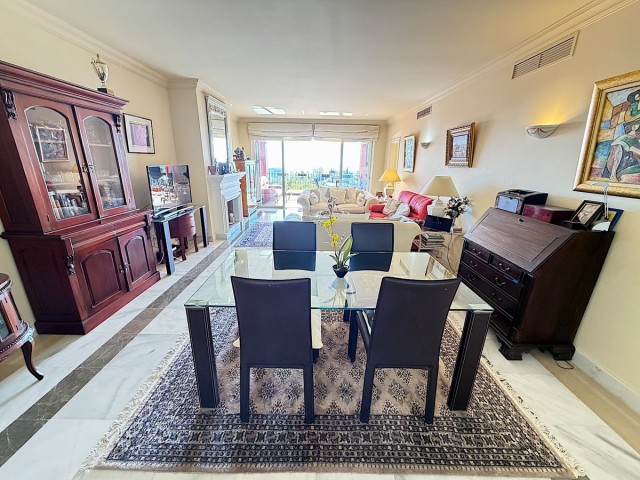 Huoneisto, Monte Halcones, R5161270