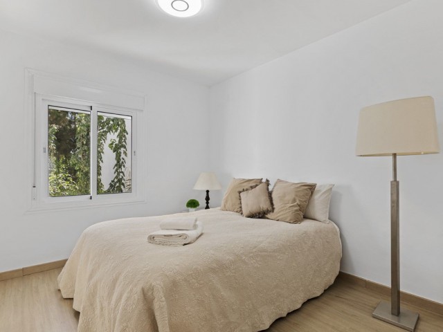 2 Bedrooms Townhouse in Calahonda