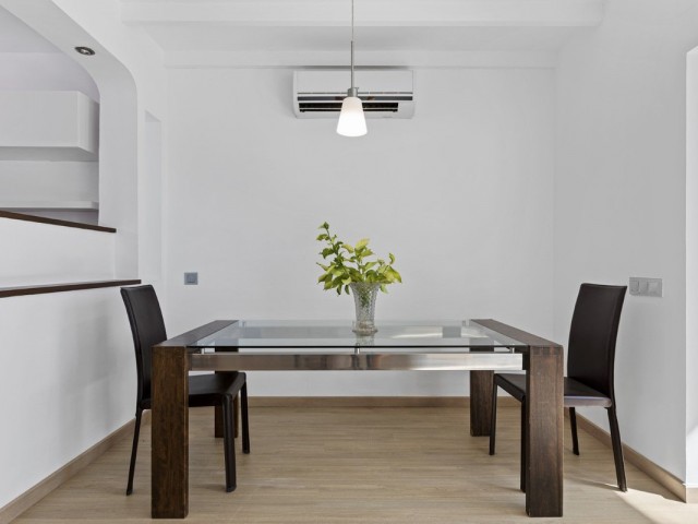 2 Bedrooms Townhouse in Calahonda