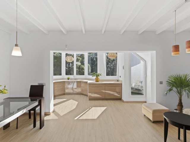 2 Slaapkamer Rijtjeshuis in Calahonda