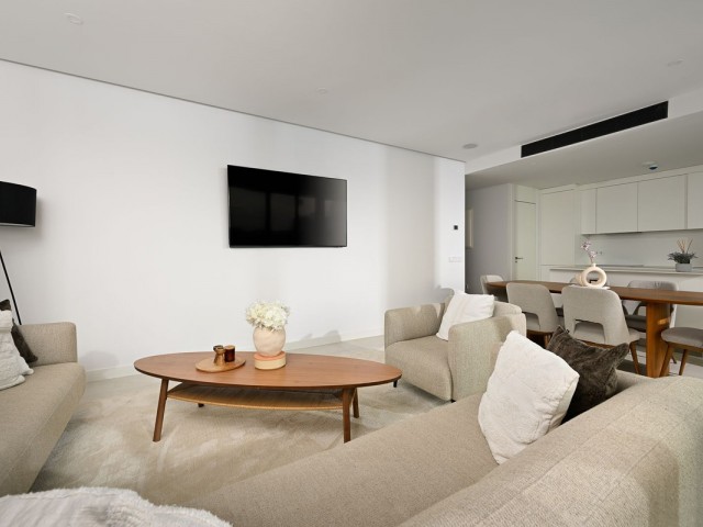 2 Bedrooms Apartment in Fuengirola