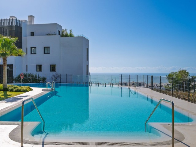 2 Bedrooms Apartment in Fuengirola