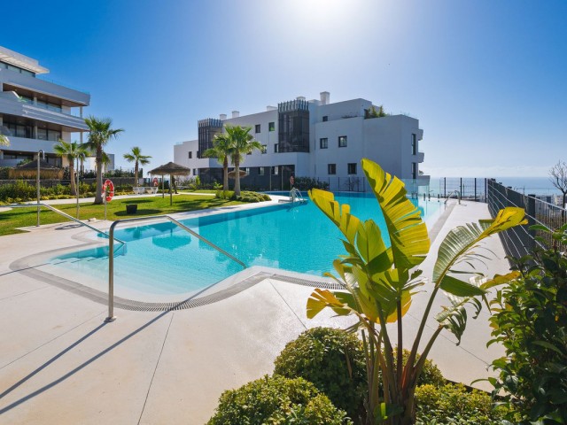 2 Bedrooms Apartment in Fuengirola