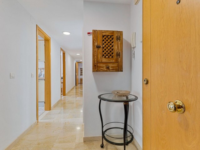Penthouse, Los Pacos, R5292874