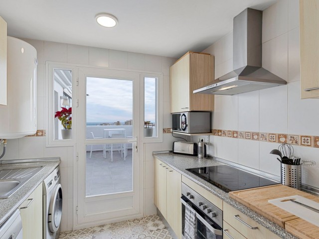 Penthouse, Los Pacos, R5292874