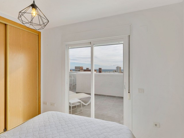 Ático con 3 Dormitorios  en Los Pacos