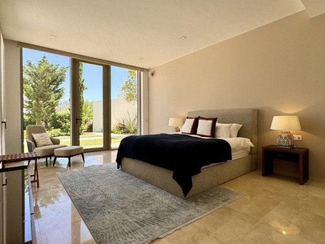 6 Bedrooms Villa in Los Flamingos