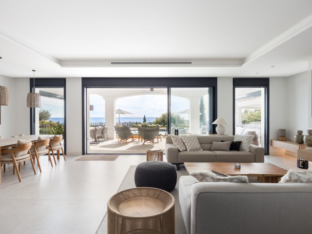 4 Bedrooms Villa in Los Flamingos