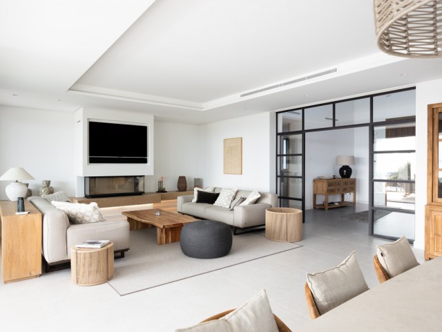 4 Bedrooms Villa in Los Flamingos