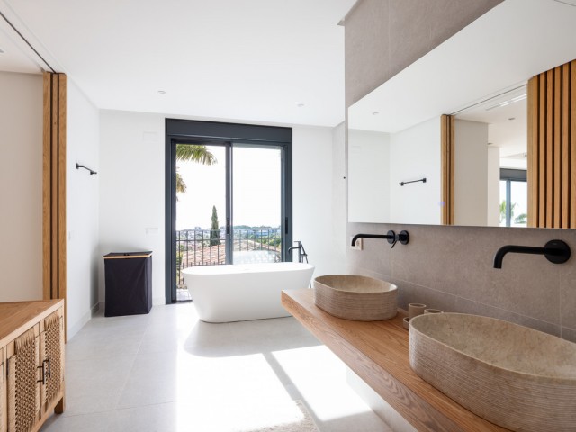 4 Bedrooms Villa in Los Flamingos