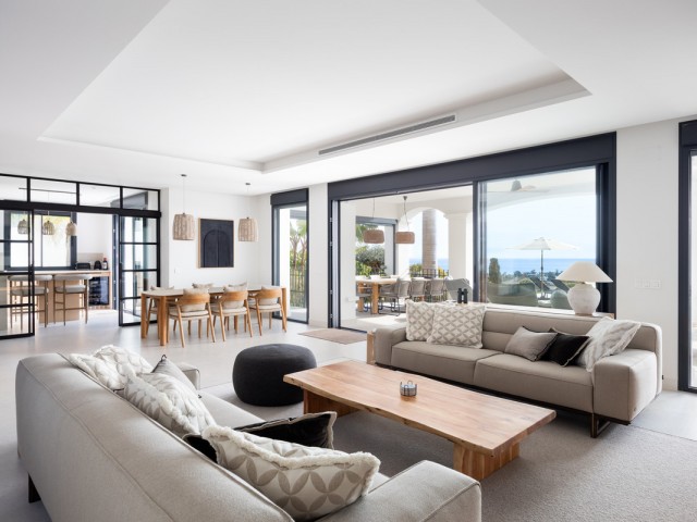4 Slaapkamer Villa in Los Flamingos