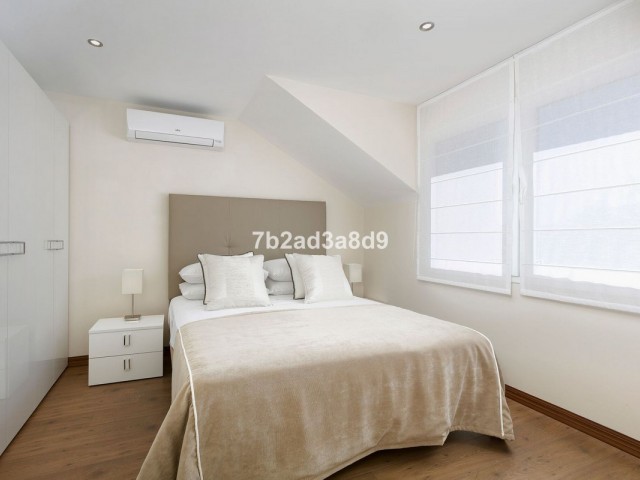 6 Bedrooms Villa in Sotogrande Costa