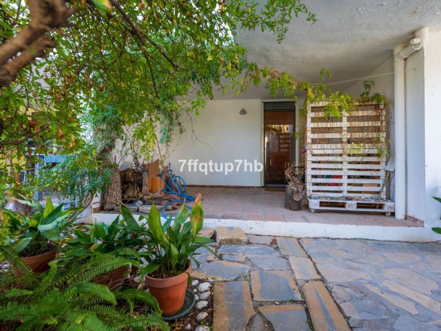 4 Bedrooms Townhouse in Estepona