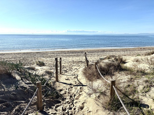 Apartment, Los Monteros, R5293915