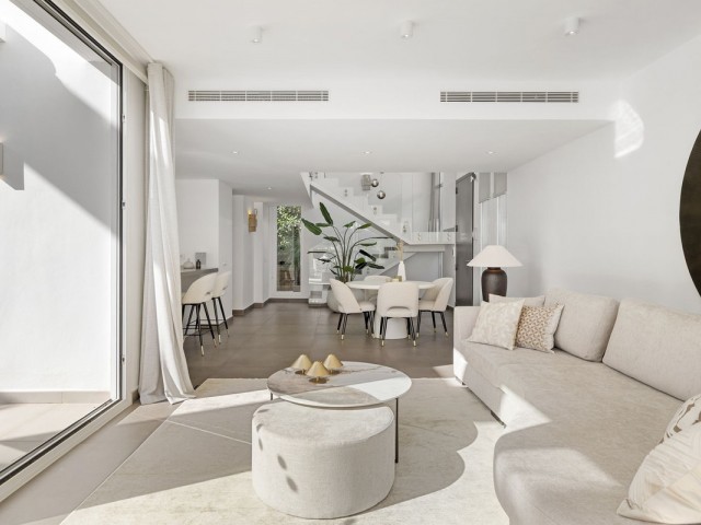 3 Bedrooms Villa in Mijas