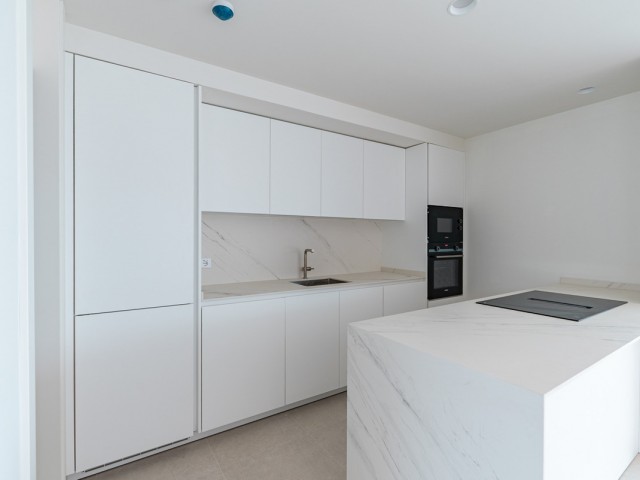 4 Bedrooms Apartment in Benahavís