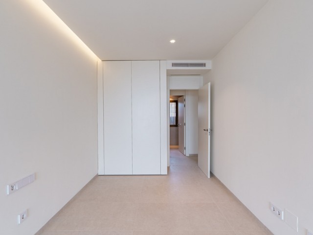 4 Bedrooms Apartment in Benahavís