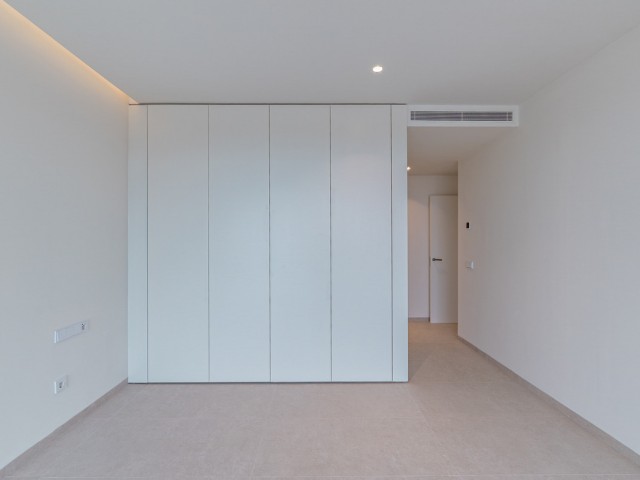 4 Bedrooms Apartment in Benahavís