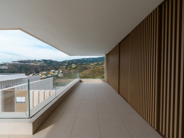 4 Bedrooms Apartment in Benahavís