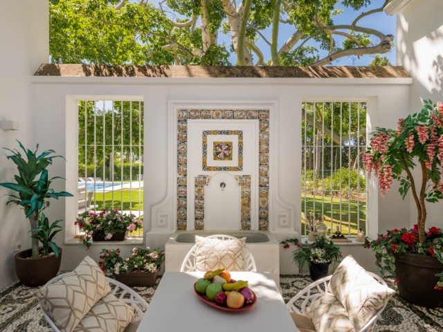 6 Bedrooms Villa in Nueva Andalucía
