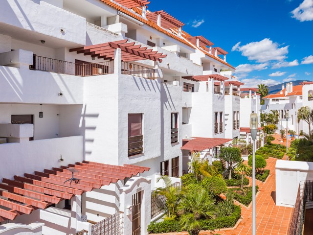 3 Soveroms Leilighet i Nueva Andalucía