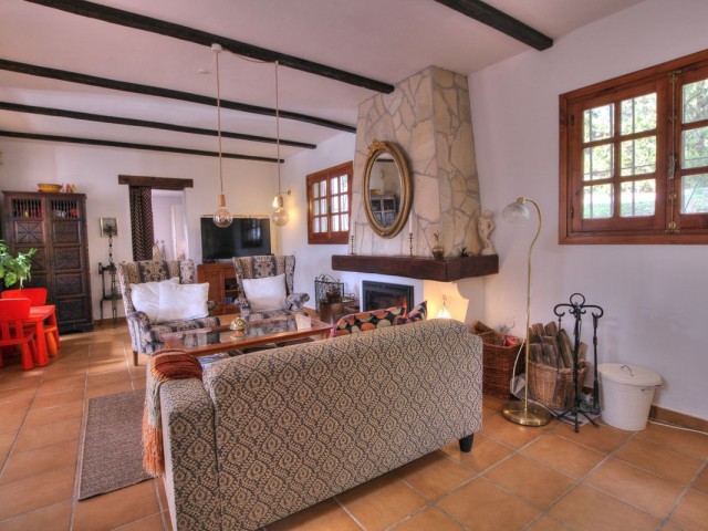 3 Bedrooms Villa in Mijas Costa