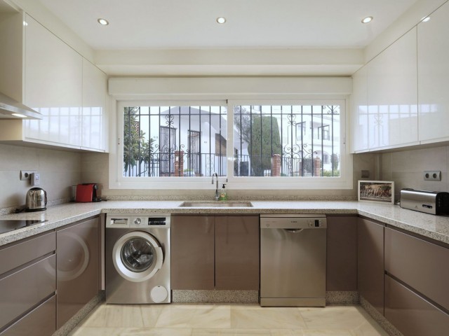 2 Bedrooms Apartment in El Paraiso