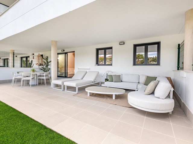 2 Makuuhuoneen Huoneisto Estepona