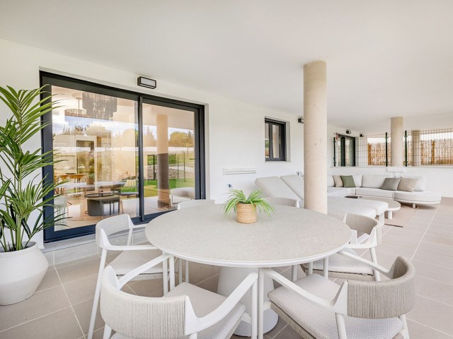 2 Makuuhuoneen Huoneisto Estepona