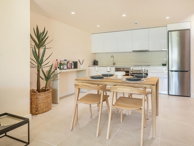 2 Makuuhuoneen Huoneisto Estepona