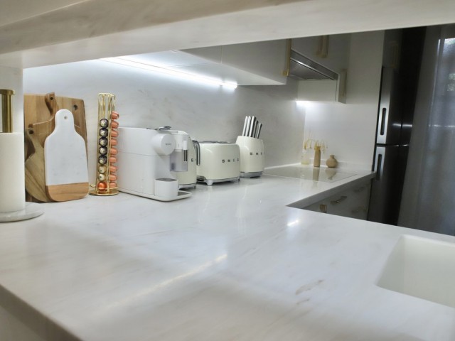 1 Bedrooms Apartment in Estepona