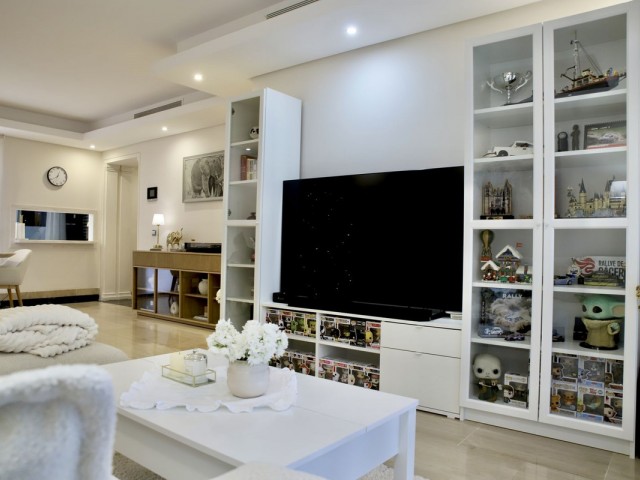 1 Bedrooms Apartment in Estepona