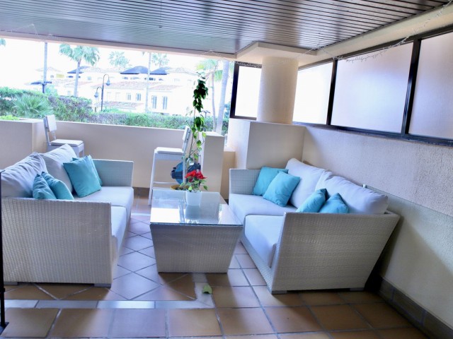 1 Bedrooms Apartment in Estepona