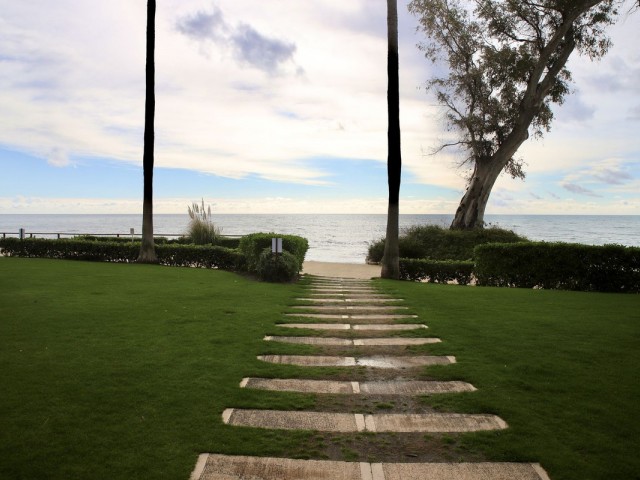 1 Bedrooms Apartment in Estepona