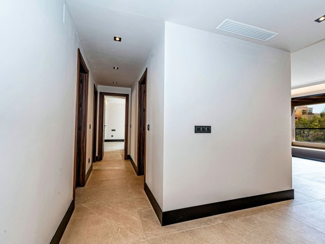 3 Schlafzimmer Apartment in Nueva Andalucía