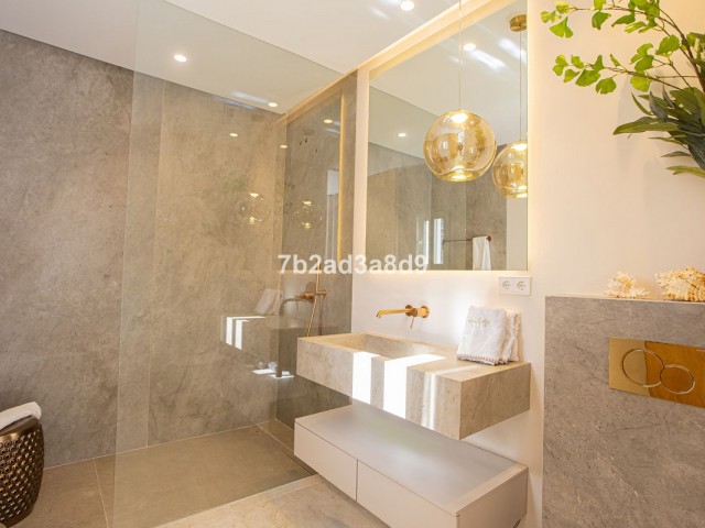 Penthouse in Nueva Andalucía