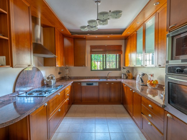 8 Schlafzimmer Villa in Benahavís