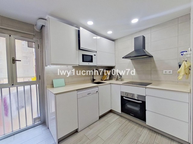 4 Bedrooms Apartment in Málaga Centro