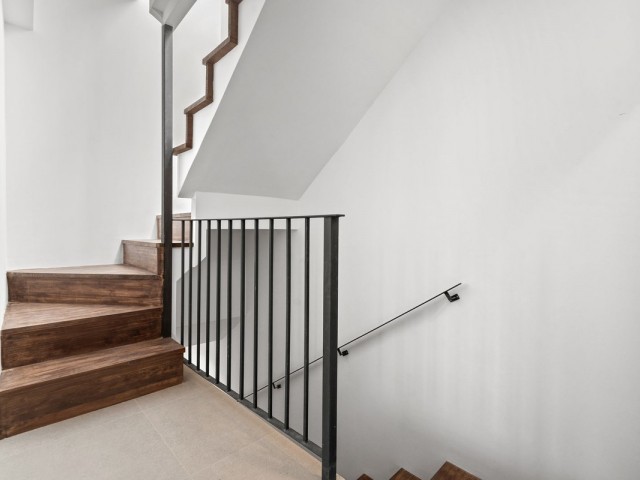 2 Makuuhuoneen Rivitalo Estepona