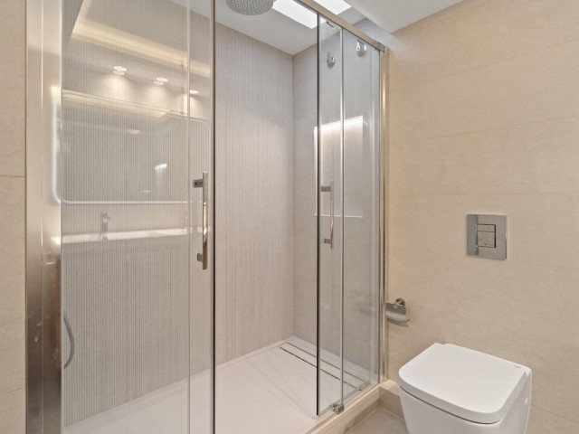 2 Makuuhuoneen Rivitalo Estepona