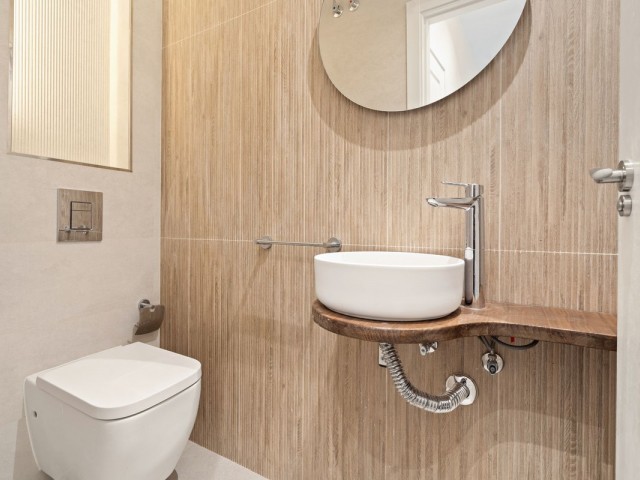 2 Makuuhuoneen Rivitalo Estepona