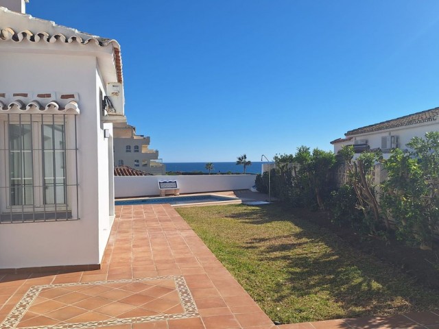 Huvila, El Chaparral, R5294677