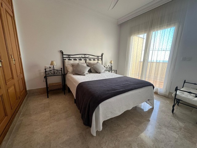 4 Schlafzimmer Reihenhaus in Marbella