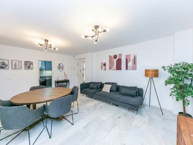 Apartment, Torrequebrada, R5294758